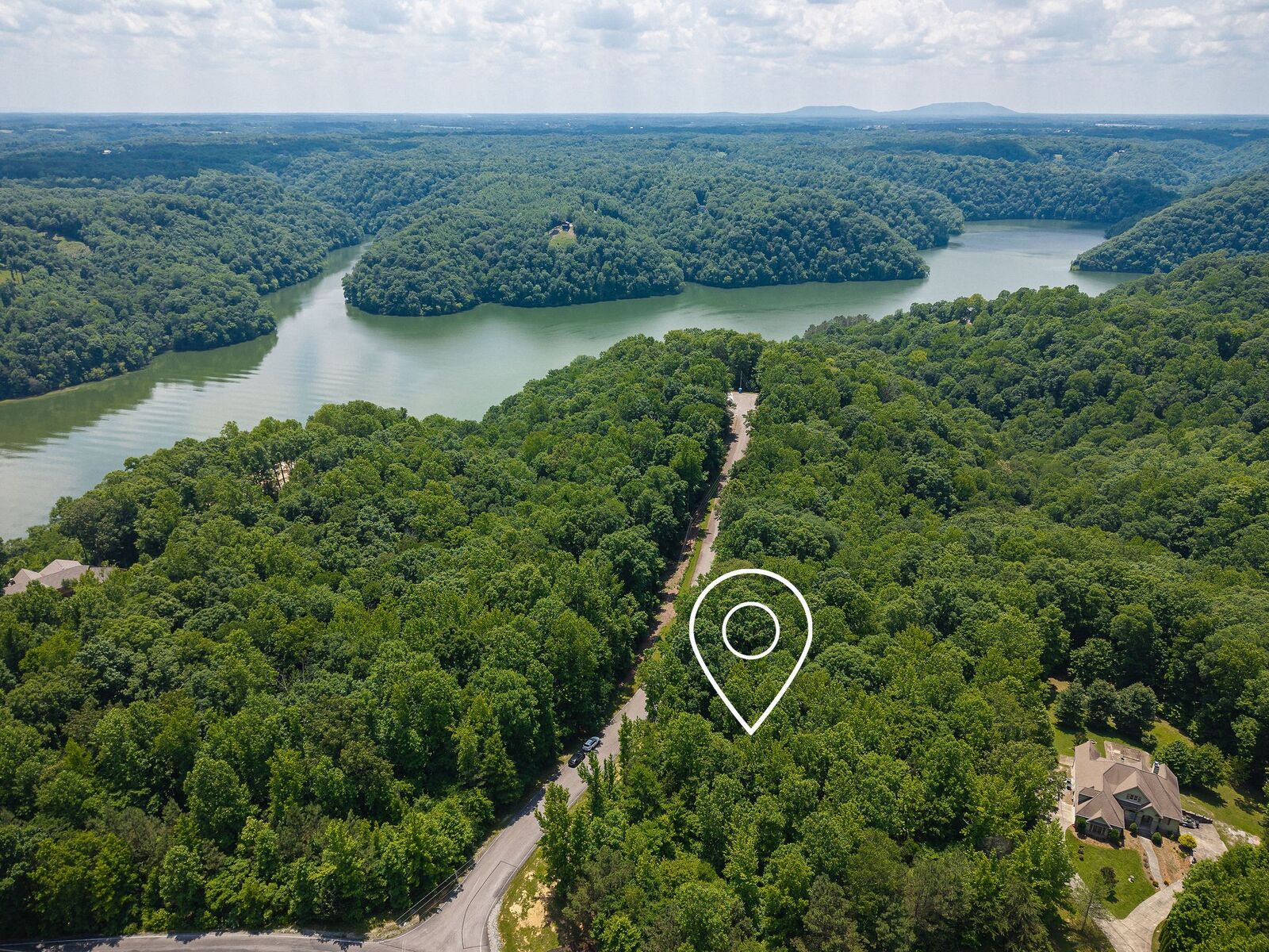 Property Photo: 0 Hidden Pointe Ln TN 38583