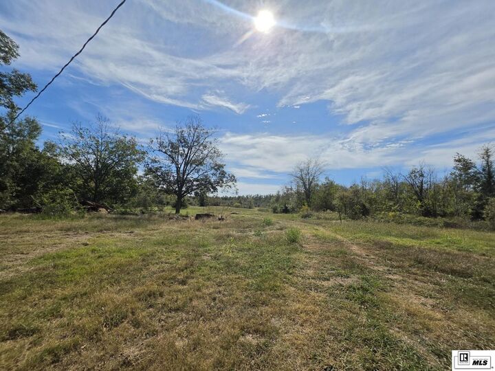 Property Photo:  104 Luther Horne Road  LA 71269 