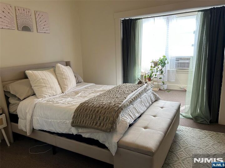 Property Photo:  31 Morgan Place 2  NJ 07031 