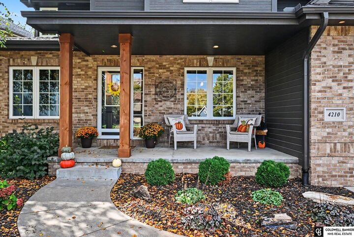 Property Photo:  4210 S 174th Avenue  NE 68135 