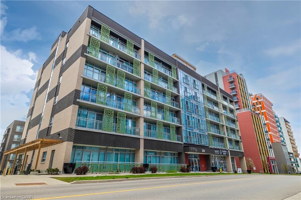 Property Photo: 250 Albert Street 615 ON N2L 3W5