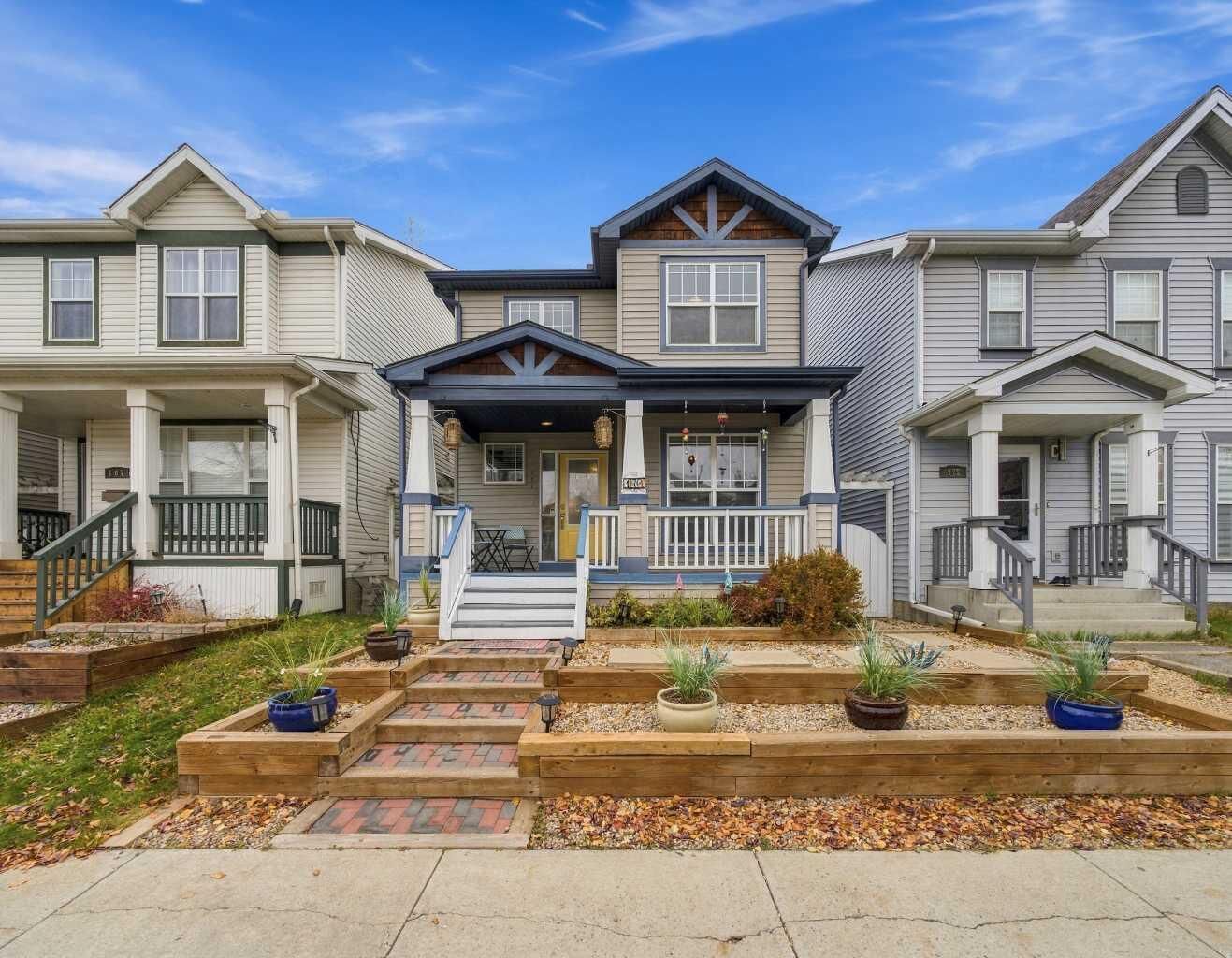 Property Photo: 171 Prestwick Villas SE AB T2Z 4S3