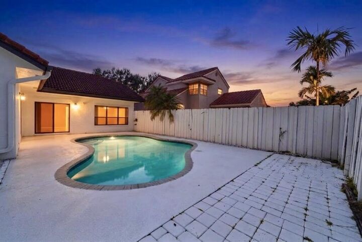 Property Photo: 9401 NW 18th Drive FL 33322