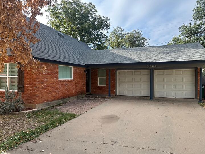 Property Photo:  2933 Woodland Circle  TX 76904 