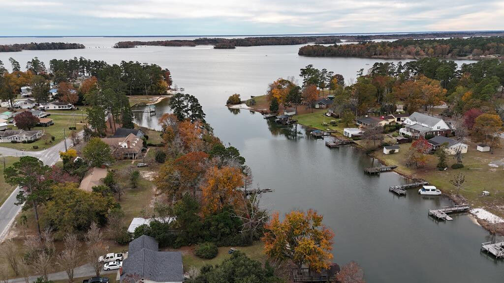 Property Photo:  1504 Wyboo Avenue  SC 29102 