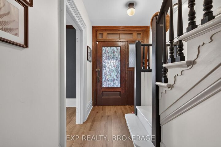 Property Photo:  346 Russell Street  ON K0E 1T0 