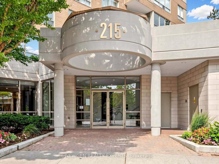 Property Photo:  215 Wynford Drive 1901  ON M3C 3P5 
