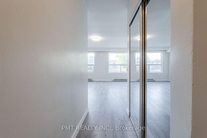 Property Photo:  1774 Danforth Avenue 2  ON M4C 1H8 
