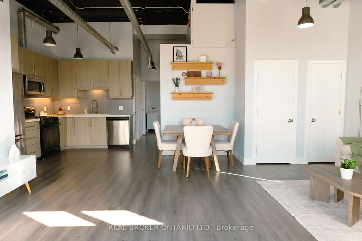 Property Photo:  904 Paisley Road Unit 102  ON N1K 0C6 