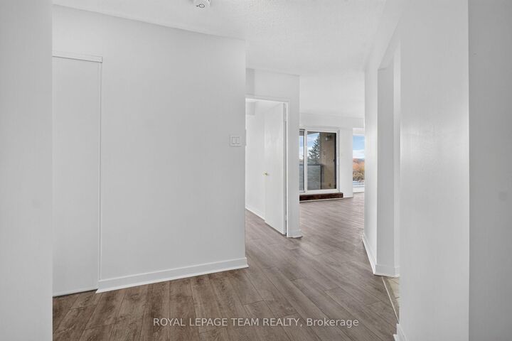 Property Photo:  545 St Laurent Boulevard 104  ON K1K 4H9 