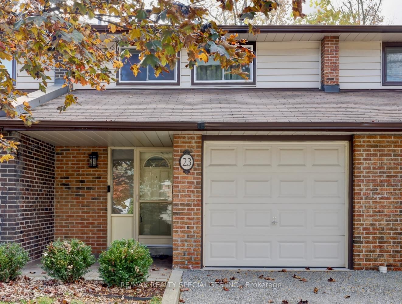 Property Photo:  2020 South Millway N/A 23  ON L5L 1K2 