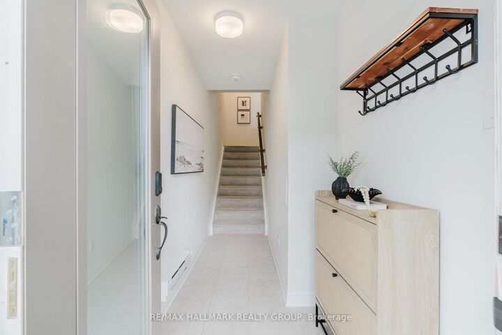 Photo de la propriété: 583 Takamose Private 217 ON K1K 4Z4