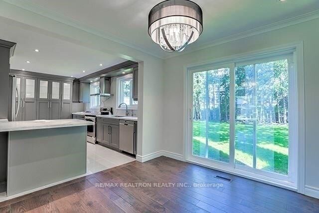 Property Photo:  74 Aspenwood Drive  ON M2H 2E9 