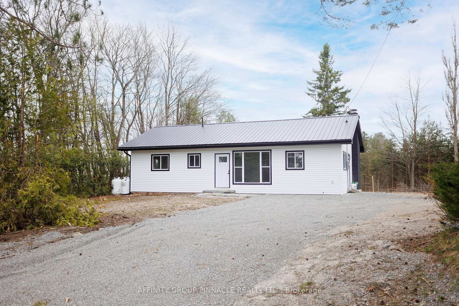 Property Photo:  100 Reid Street  ON K0M 1A0 