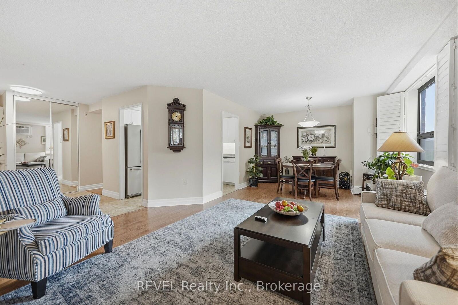 Property Photo:  141 Church Street 201  ON L2R 7L7 