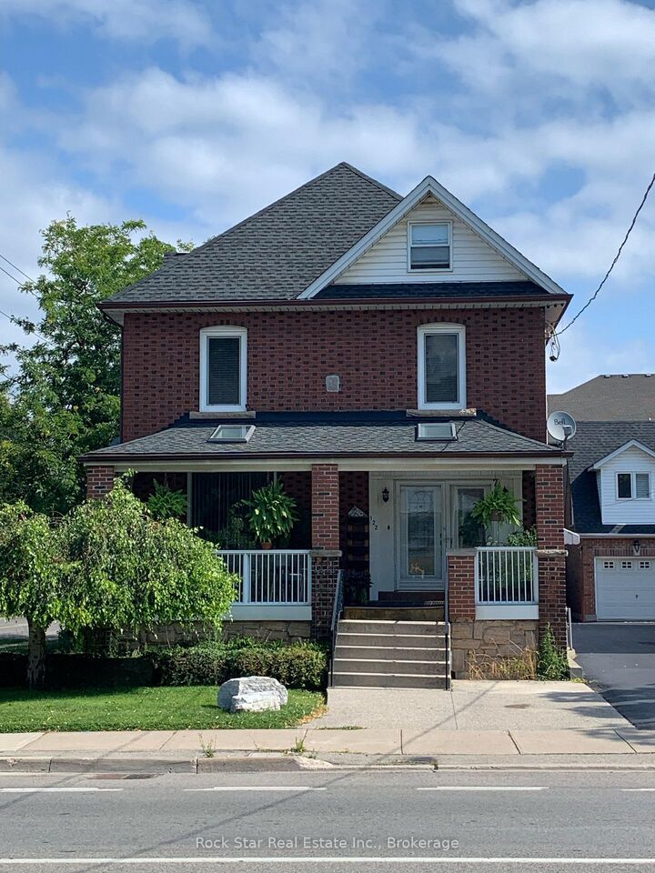 Property Photo:  122 Livingston Avenue Basement  ON L3M 1L6 