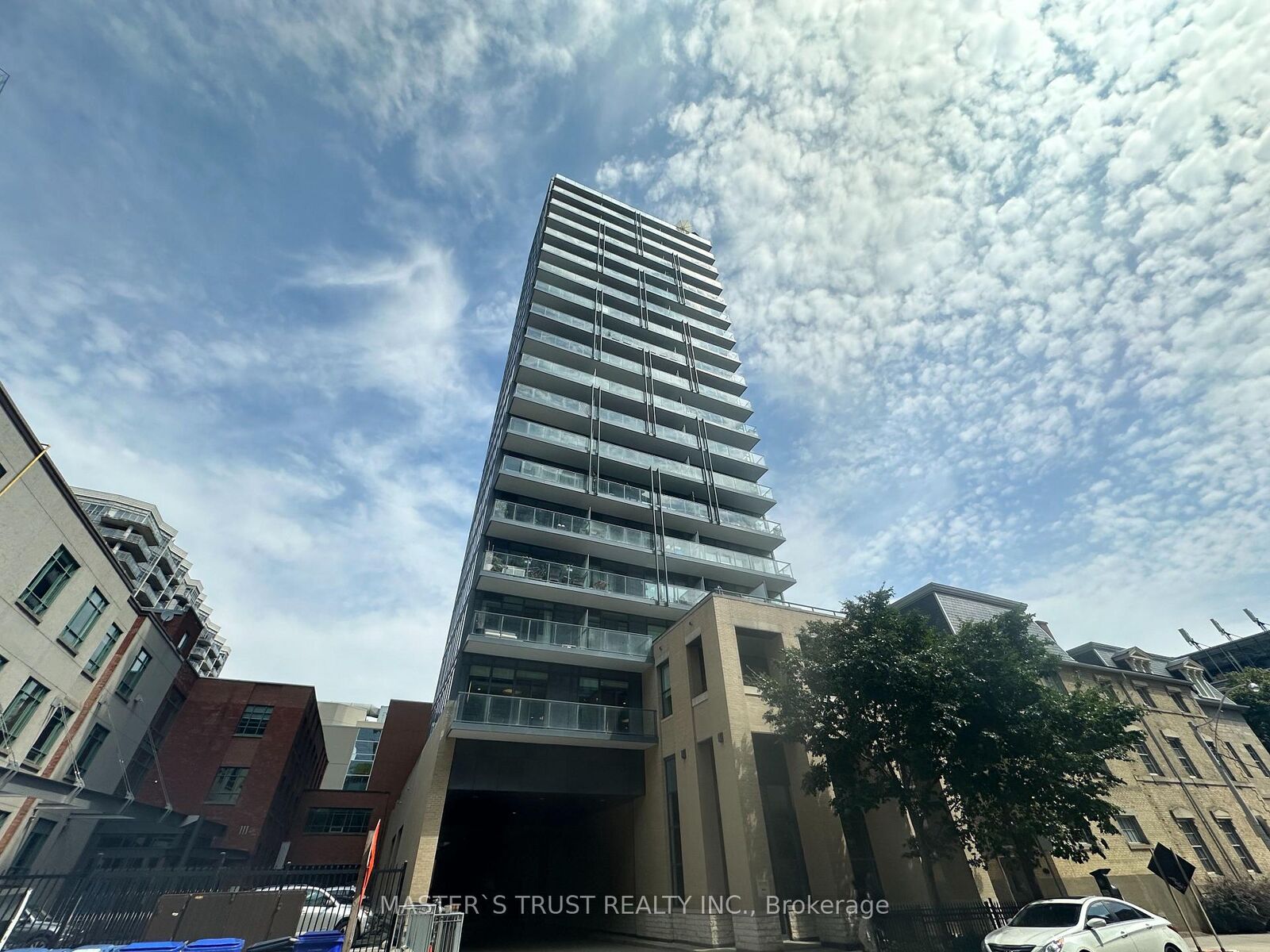 Property Photo:  105 George Street 601  ON M5A 0L4 