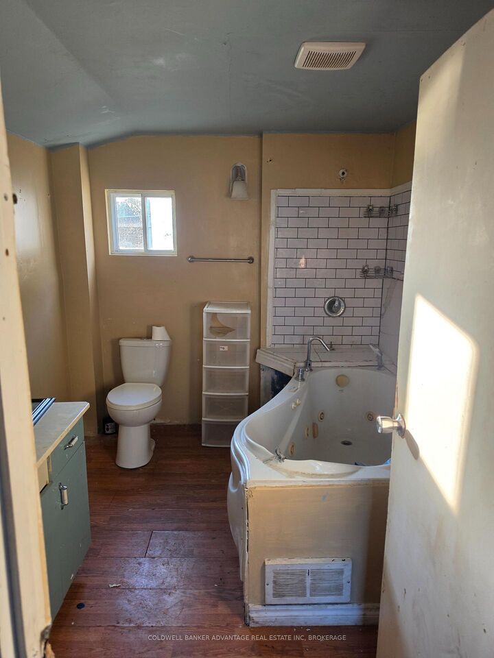 Property Photo:  311 Bell Street  ON L3K 1J5 
