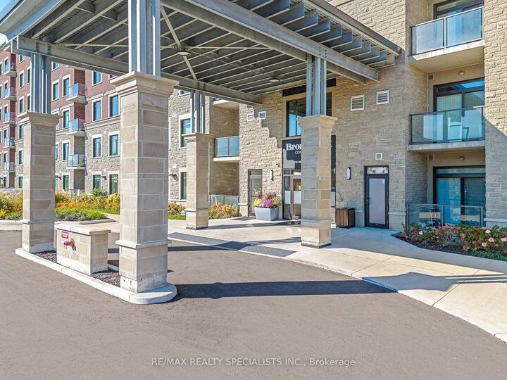 Property Photo:  830 Megson Terrace 110  ON L9T 9M7 