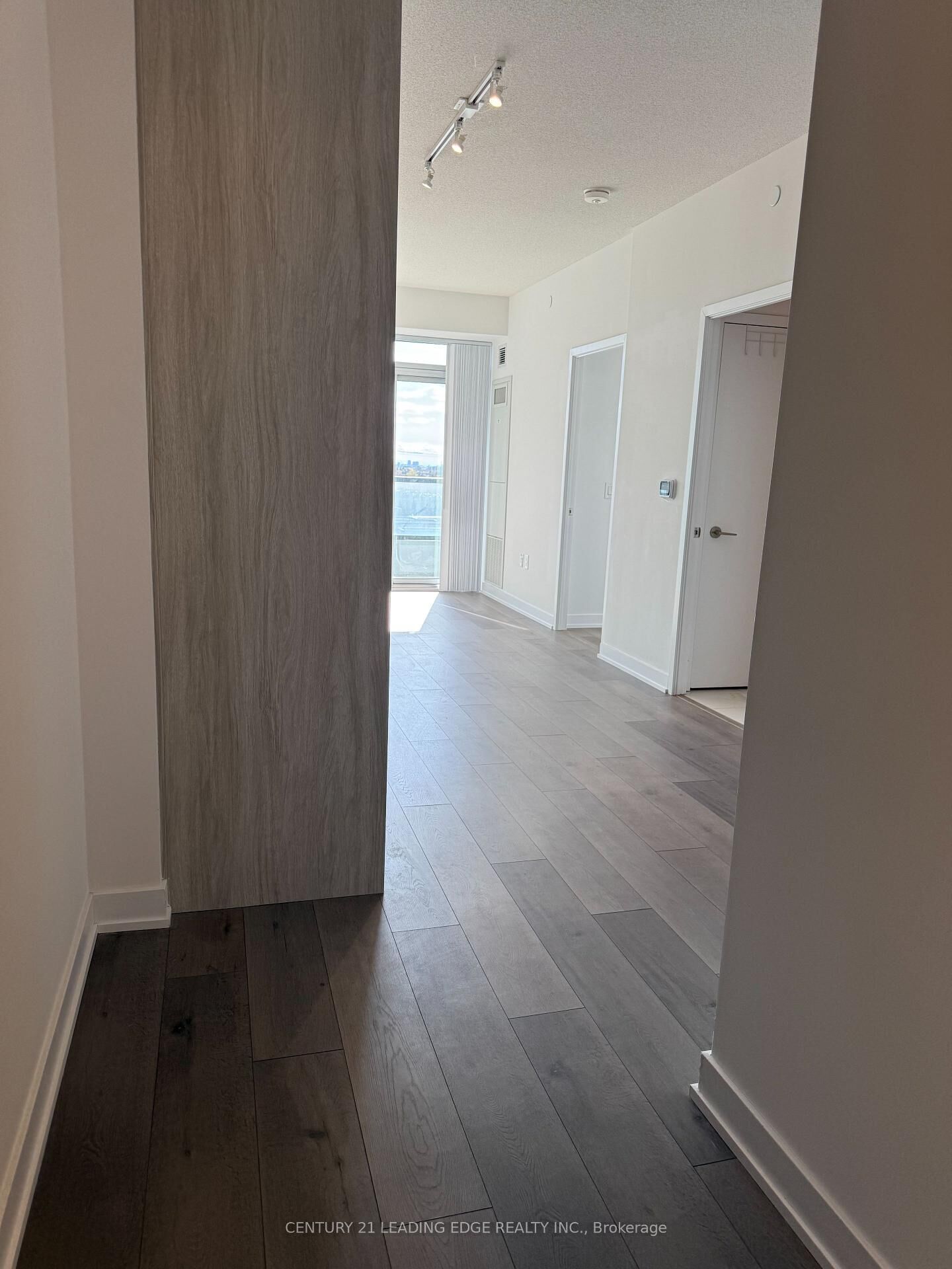 Property Photo: 38 Honeycrisp Crescent 811 ON L4K 0M8
