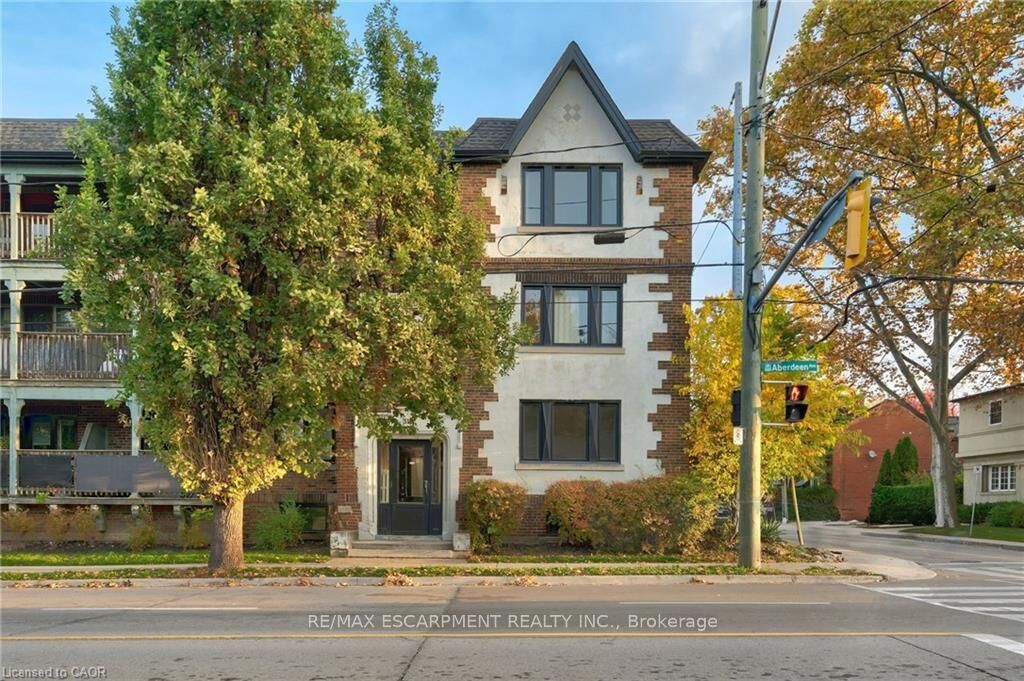 Property Photo:  312 Aberdeen Avenue 1  ON L8P 2R5 