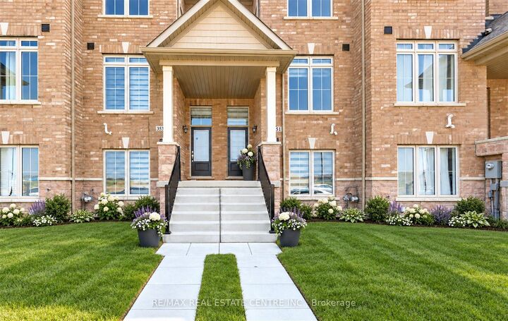 Property Photo:  353 Inspire Boulevard  ON L6R 0B8 