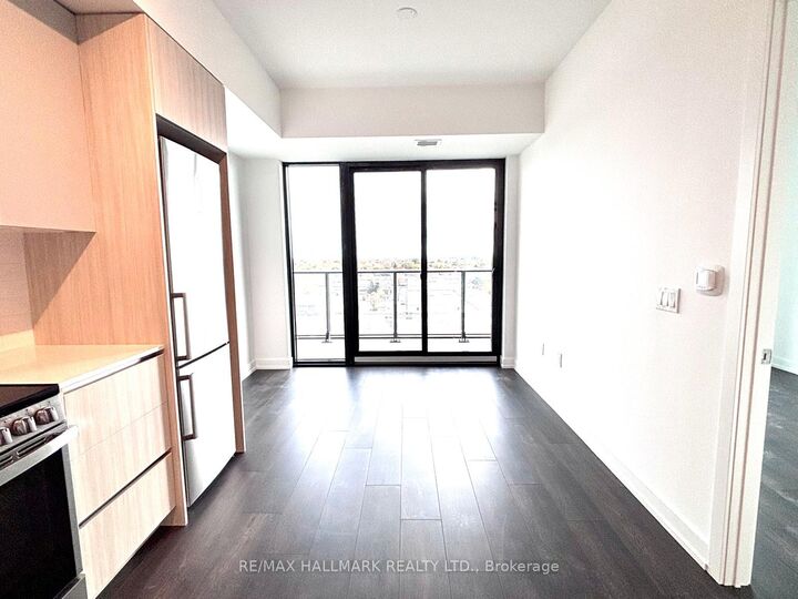 Property Photo:  799 The Queensway N/A 809  ON M8Z 0H3 