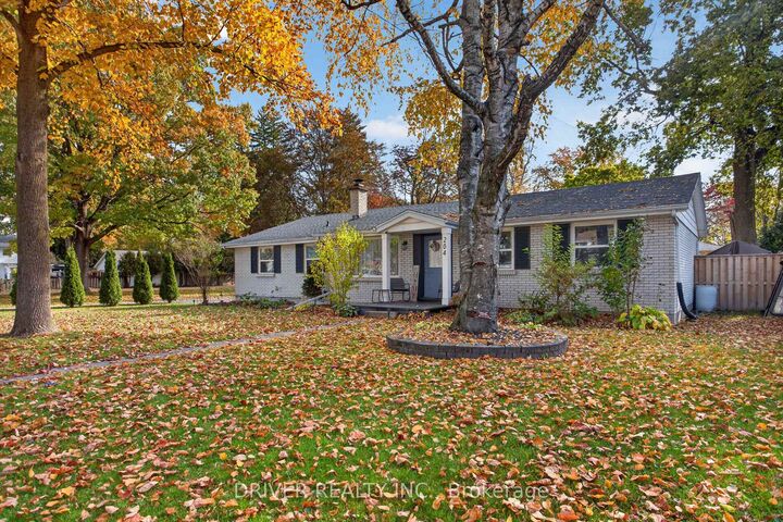Property Photo:  204 Main Street  ON N0L 2P0 