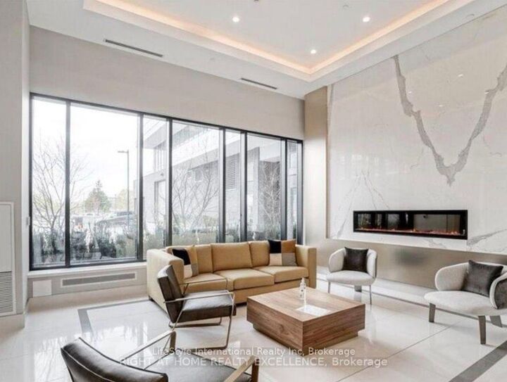 Property Photo:  65 Watergarden Drive 201  ON L5R 0G9 
