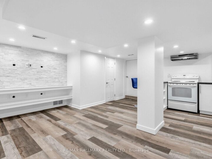Property Photo:  10 Hartley Avenue Basement  ON M6E 4E6 