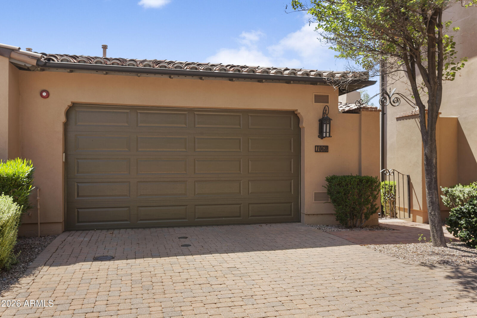 Property Photo: 18650 N Thompson Peak Parkway N 1060 AZ 85255