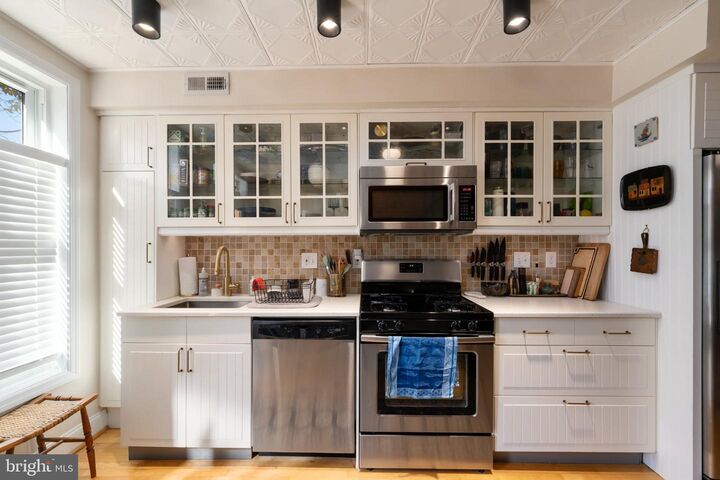 Property Photo: 911 Binney Street MD 21224