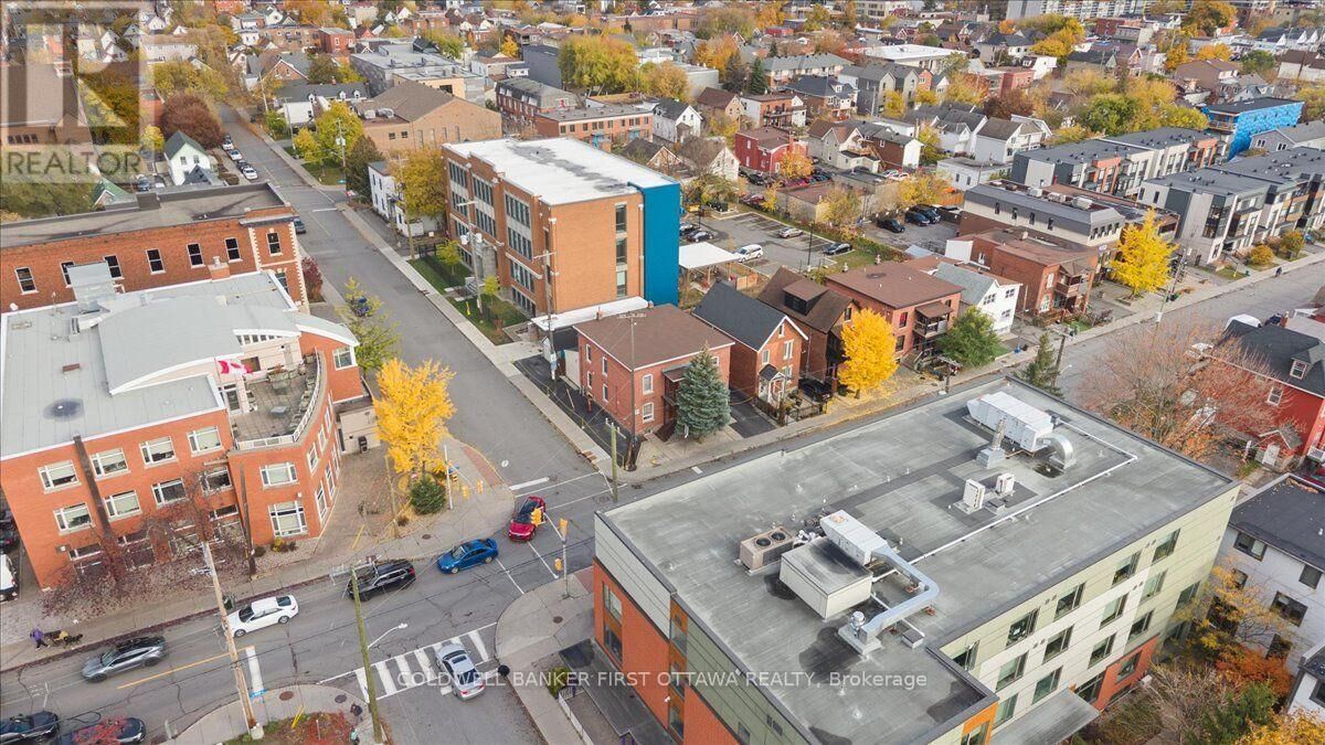 Photo de la propriété:  315-317 Booth Street  ON K1R 7K1 