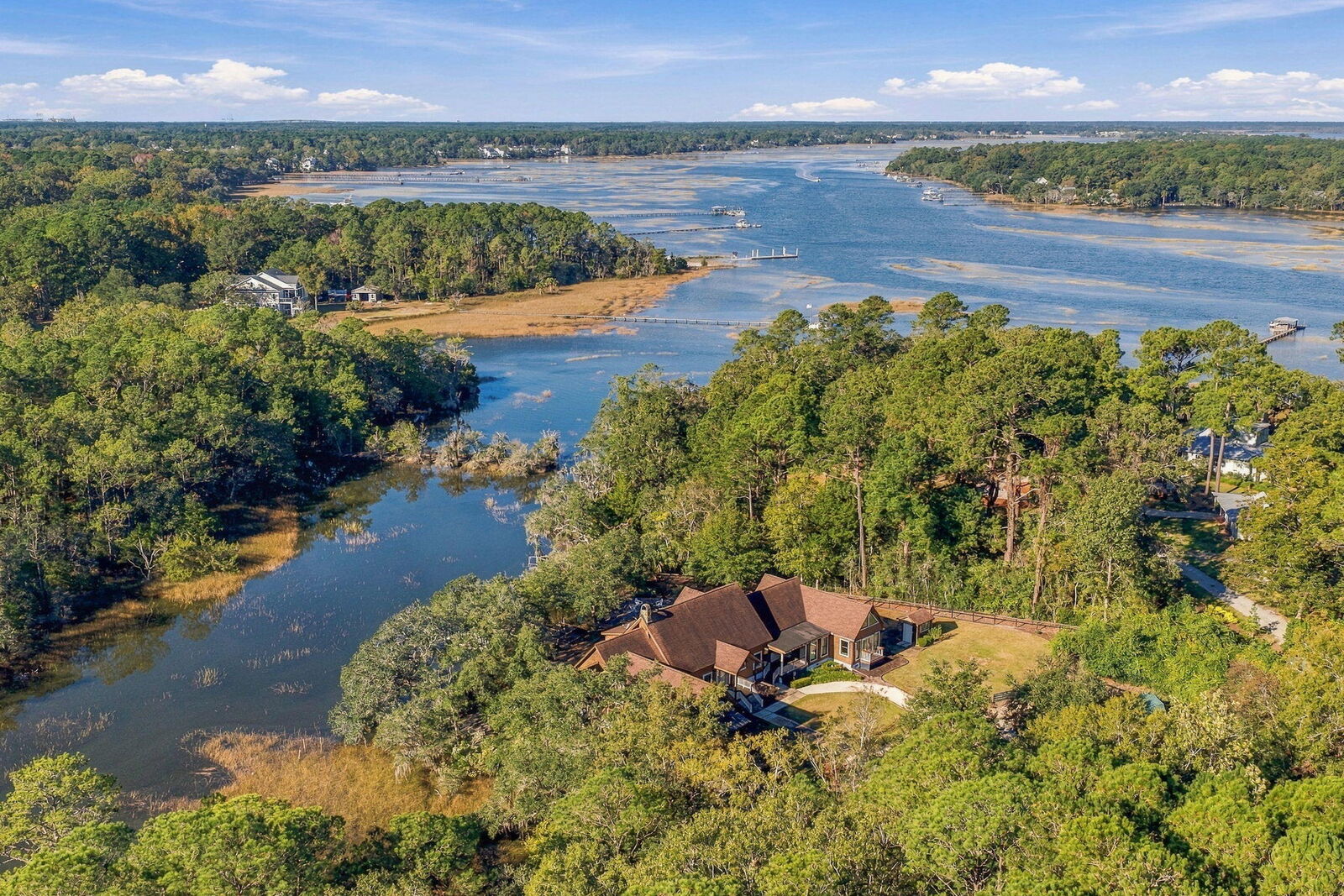 Property Photo: 4400 Wando Farms Road SC 29429