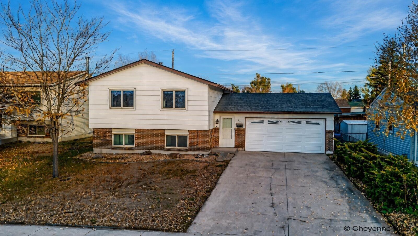 Property Photo:  243 Dillon Ave  WY 82007 