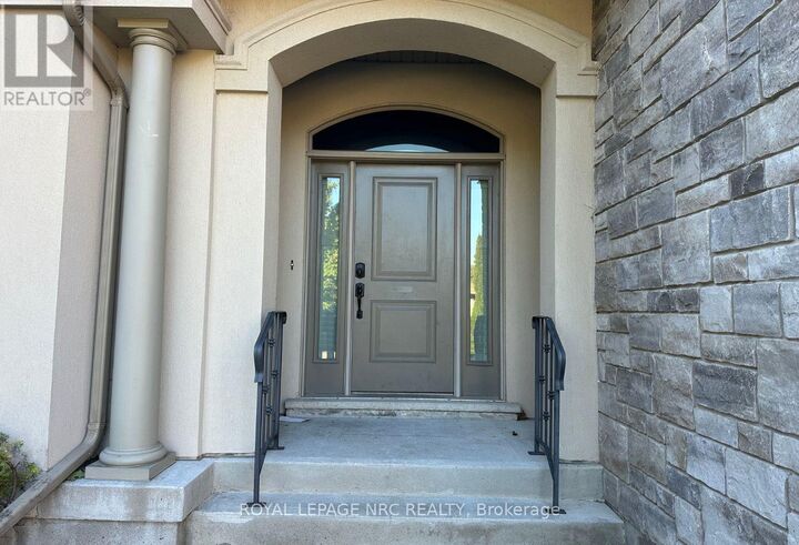 Property Photo: 17 Willcher Drive ON L2M 6R2