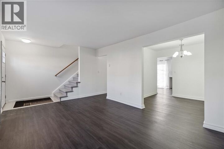 Property Photo:  885 Carleton Place 3  ON N7T 3V8 