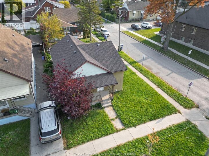 Property Photo:  840 Howard Ave  ON N9A 1R9 