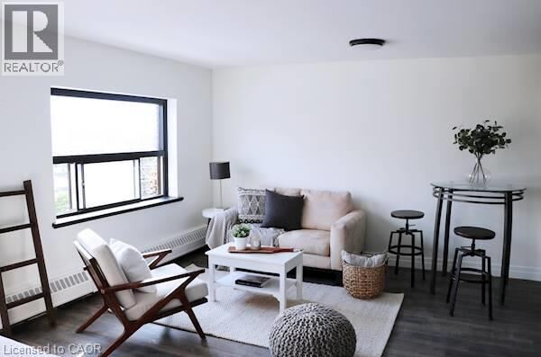 Property Photo:  936 King Street West 302  ON N2G 1G4 