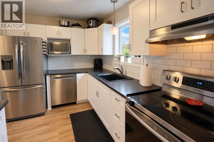Property Photo: 3004 South Main Street 103 BC V2A 5J6