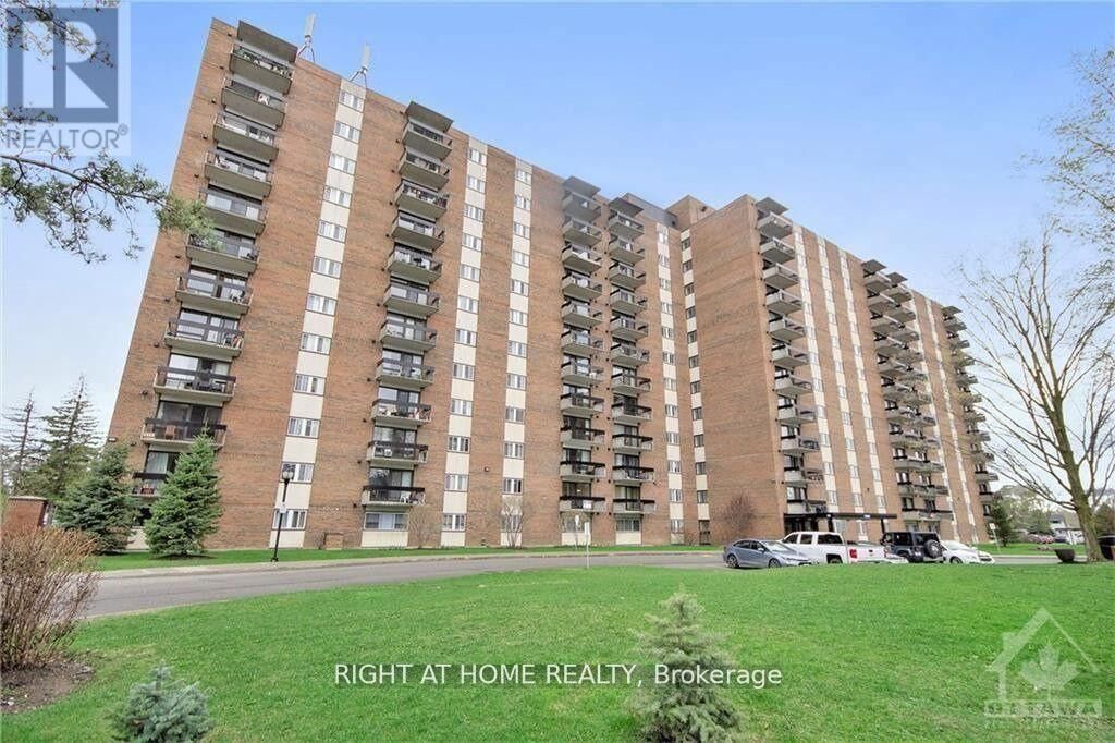 Property Photo:  1505 Baseline Road 601  ON K2C 3L4 