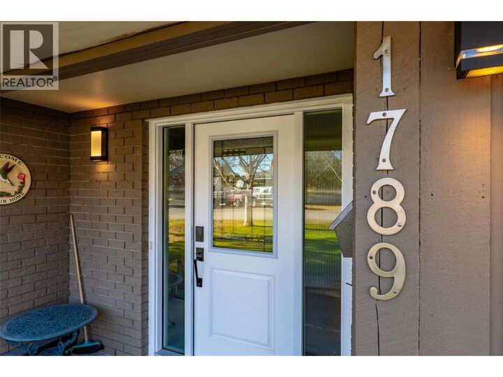 Property Photo: 1789 Scott Place BC V2E 1W3