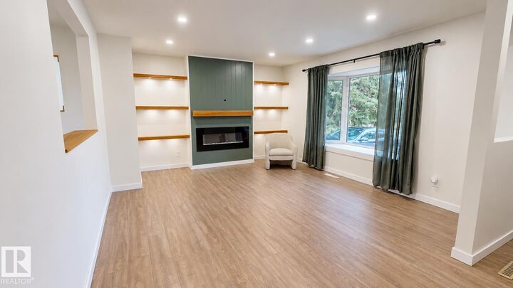 Property Photo: 973 Cedar Street AB T8A 2E8