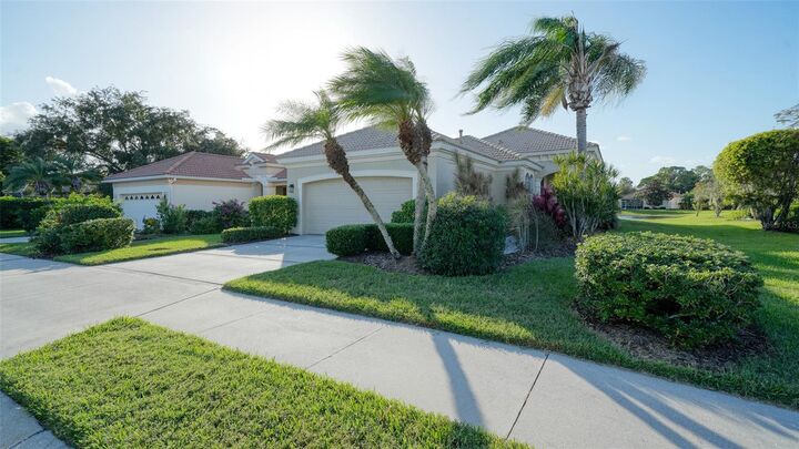 Property Photo: 5808 Nesters Lane FL 34203
