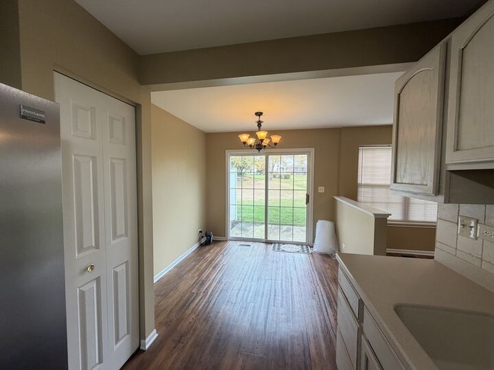Property Photo:  2320 Foxmoor Lane  IL 60502 