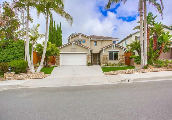 Property Photo:  2285 Hillyer Street  CA 92008 