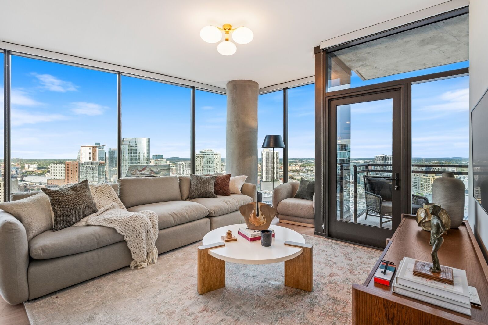 Property Photo:  1212 Demonbreun St C2d  TN 37203 