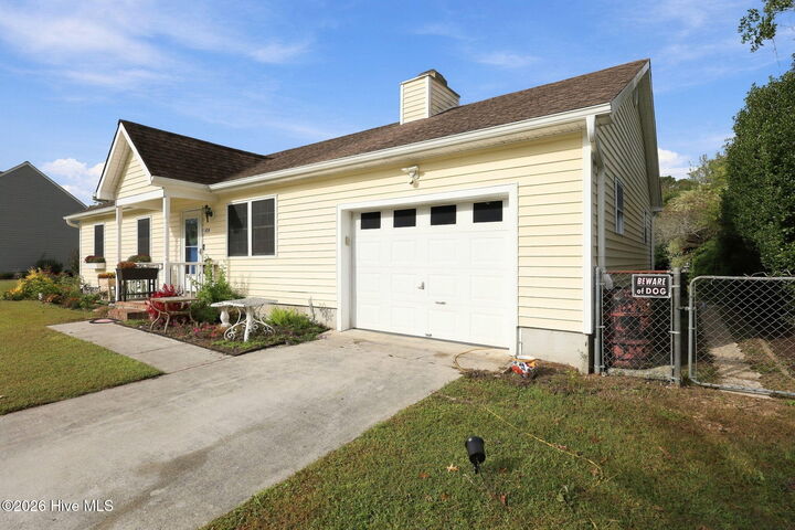 Property Photo: 109 Falcon Crest Road NC 28540