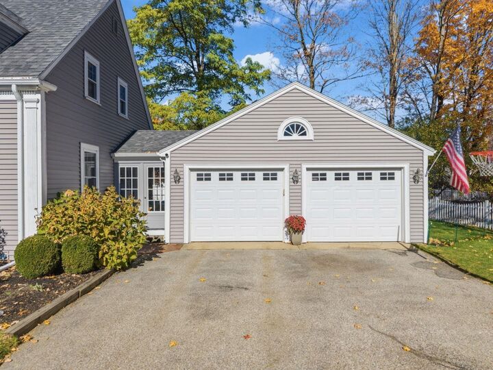 Property Photo:  10 Fairview Avenue  NH 03820 