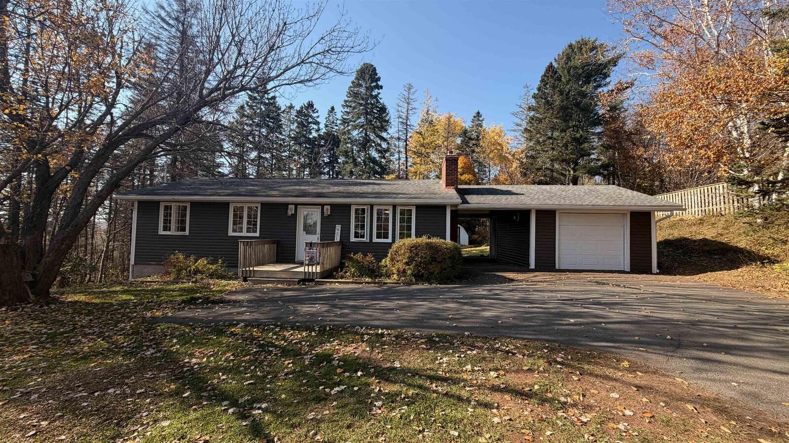 Property Photo:  55 Edward Avenue  NS B0K 2A0 